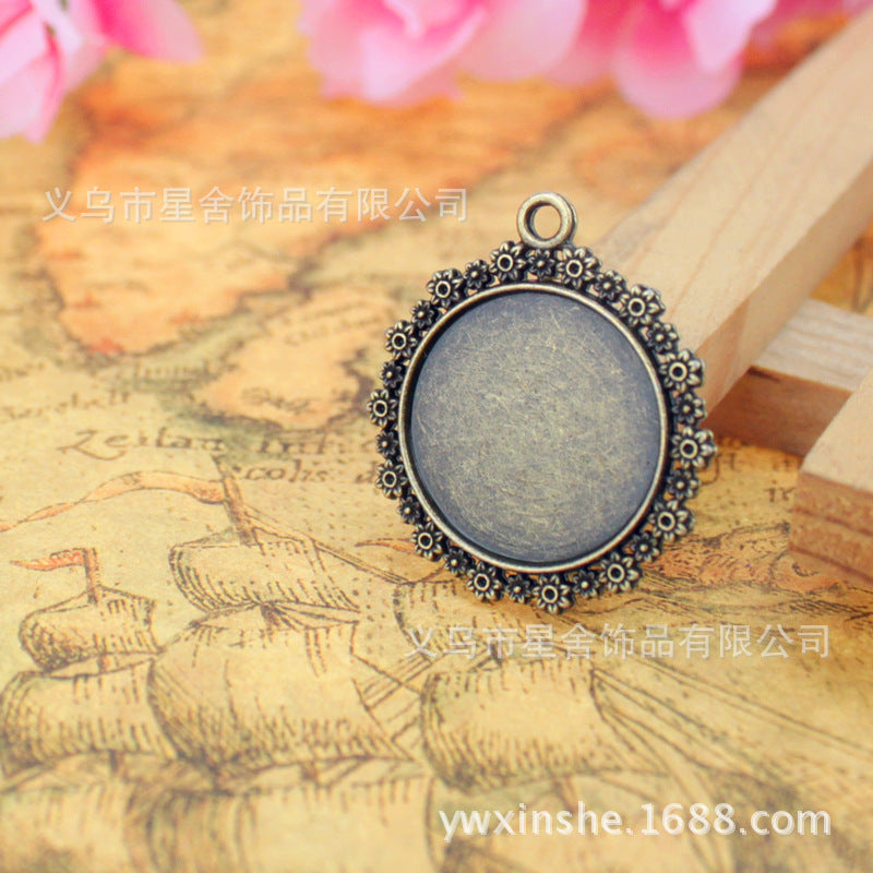 28mm Lace Edge Bezel Setting for 20mm Cabochon