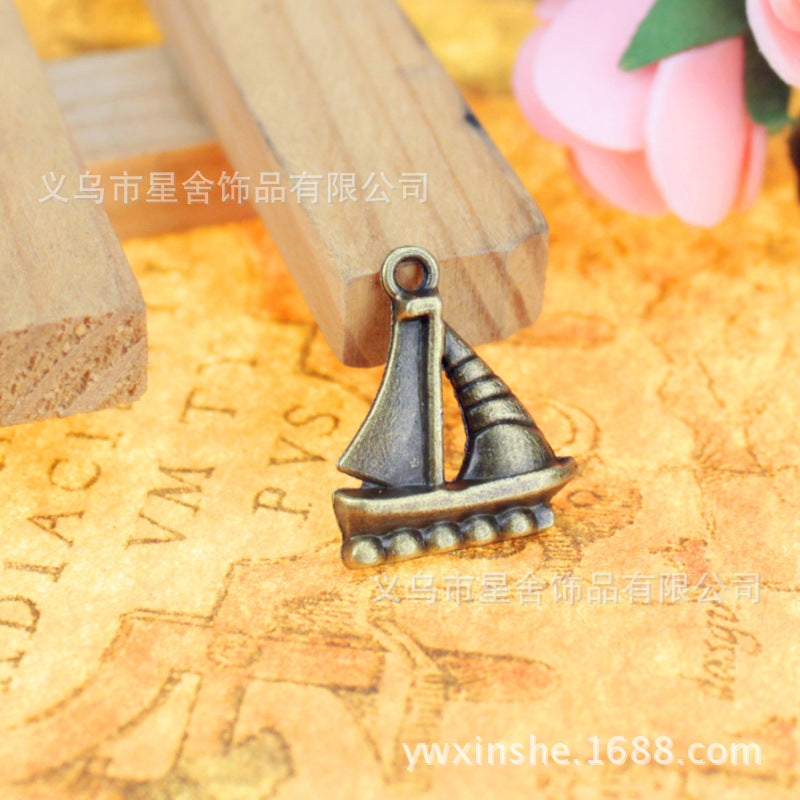 20x16mm Alloy Sailboat Charm Pendant Nautical Jewelry Finding