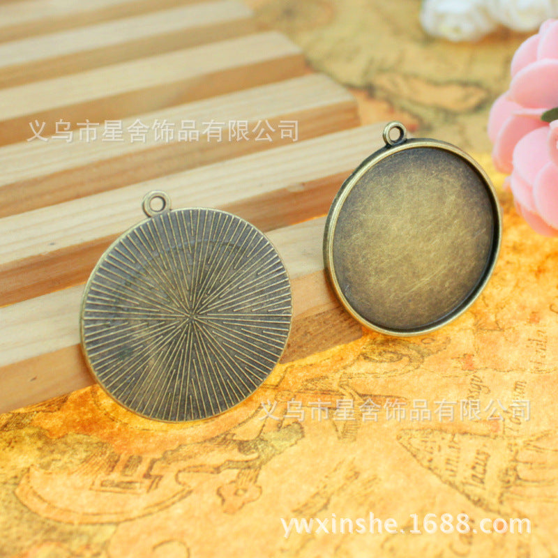 30mm Vintage Pendant Cabochon Tray Bezel Setting