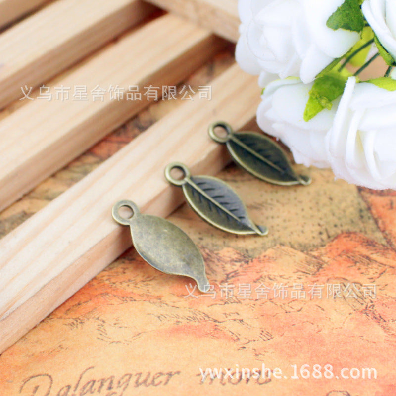 24x10mm Vintage Leaf Alloy Charm Pendant