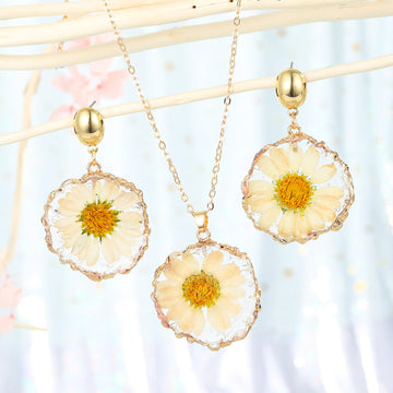 Preserved Daisy Round Resin Necklace and Earring Options