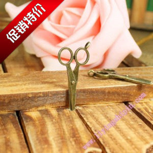 33x16mm Scissors Charm Pendant for DIY Jewelry