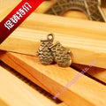 Alloy Bow Glove Charm Pendant 18x16mm