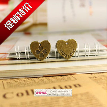 Clover Heart Antique Tone Alloy Jewelry Making Component in 3 Finishes