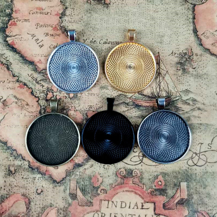 30mm Round Cabochon Tray Bezel Setting Pendant