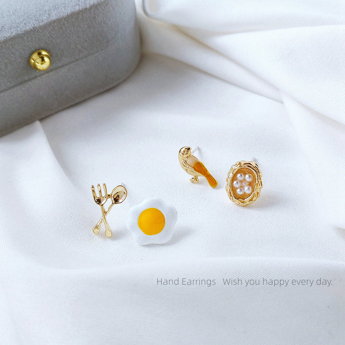Gold Bird Nest Pearl Asymmetric Stud Earrings Pair