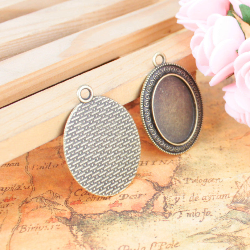 25x18mm Oval Alloy Pendant Tray Setting