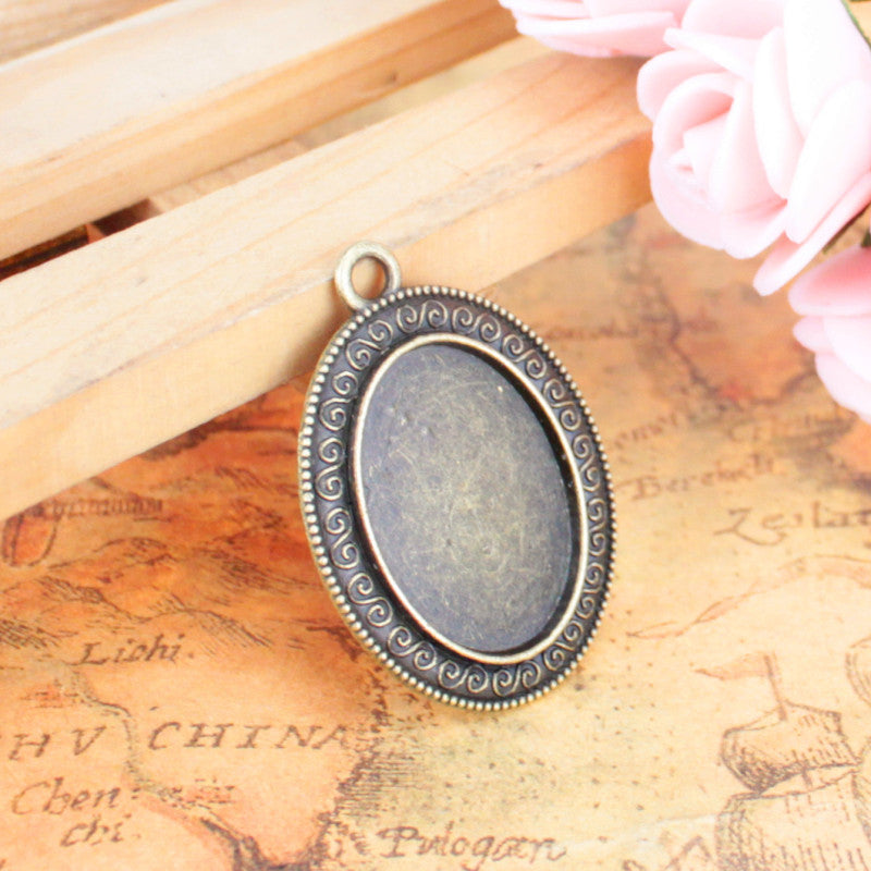 25x18mm Oval Alloy Pendant Tray Setting