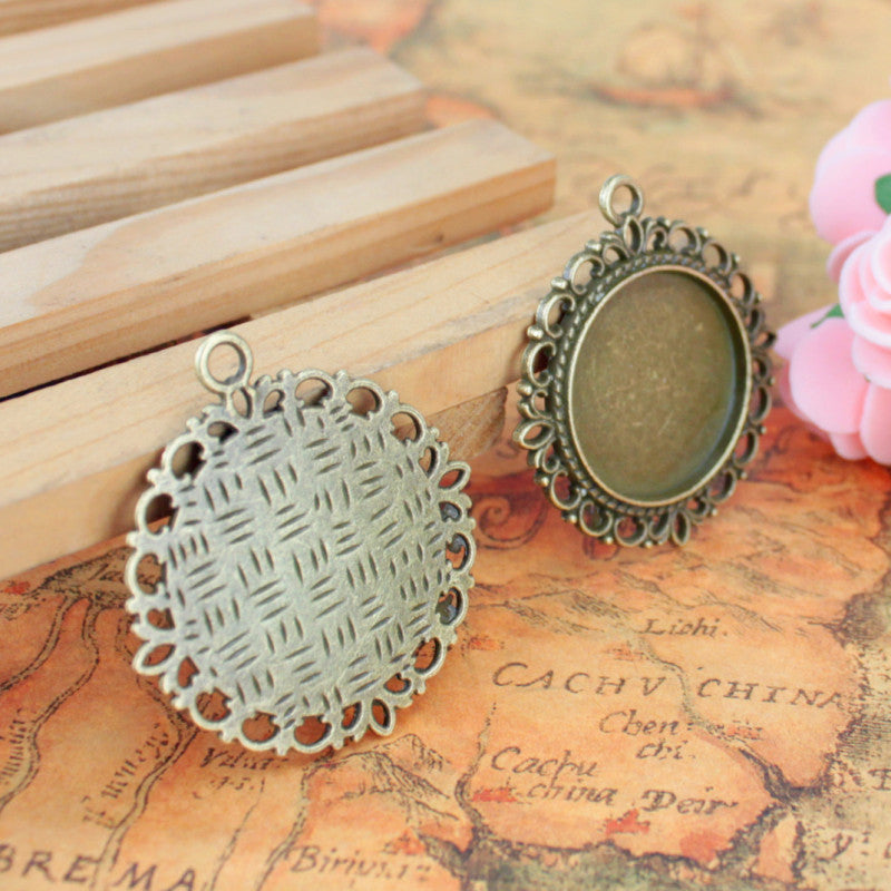 25mm Vintage Cabochon Tray Pendant Finding
