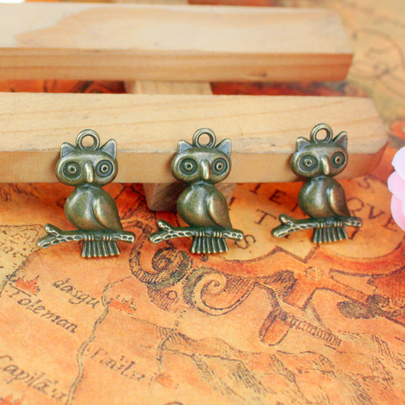 23x18mm Vintage Owl on Branch Alloy Charm Pendant