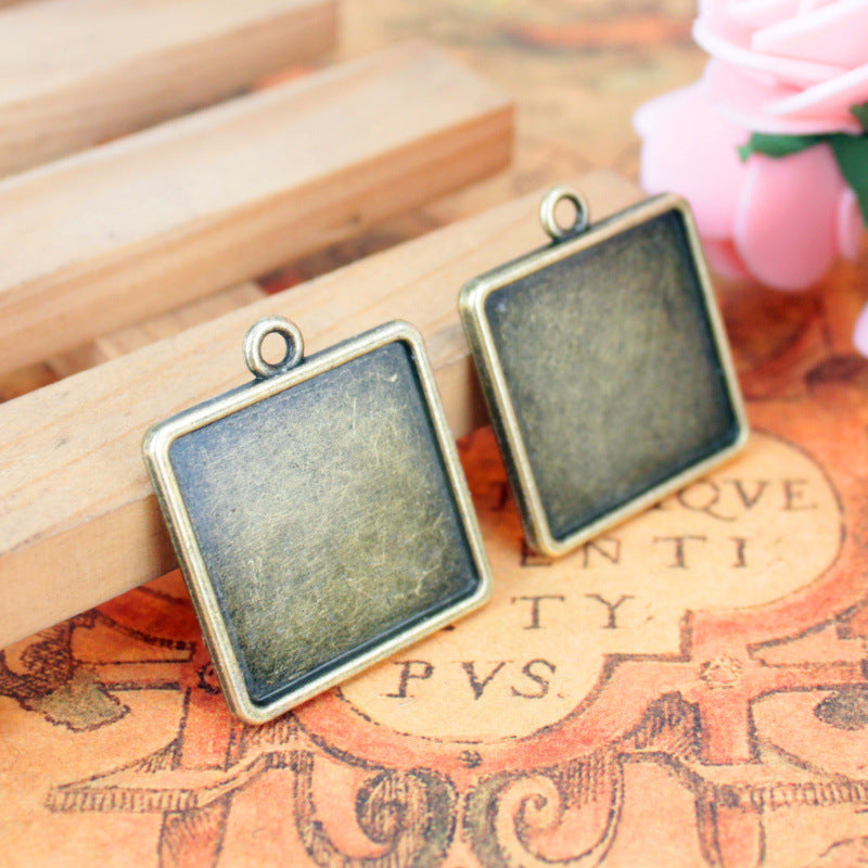 Vintage 20mm Square Cabochon Tray Bezel Setting Pendant