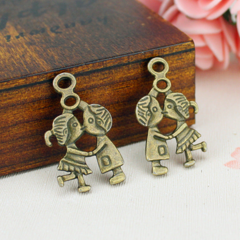 26x16mm Vintage Double-Sided Couple Alloy Charm Pendant