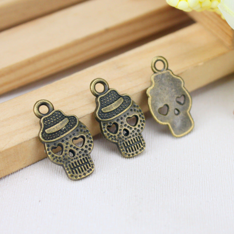 Vintage Alloy Heart Skull Charm Pendant 21x11mm