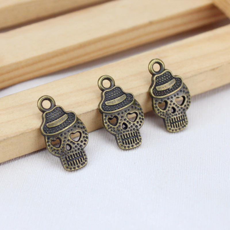 Vintage Alloy Heart Skull Charm Pendant 21x11mm