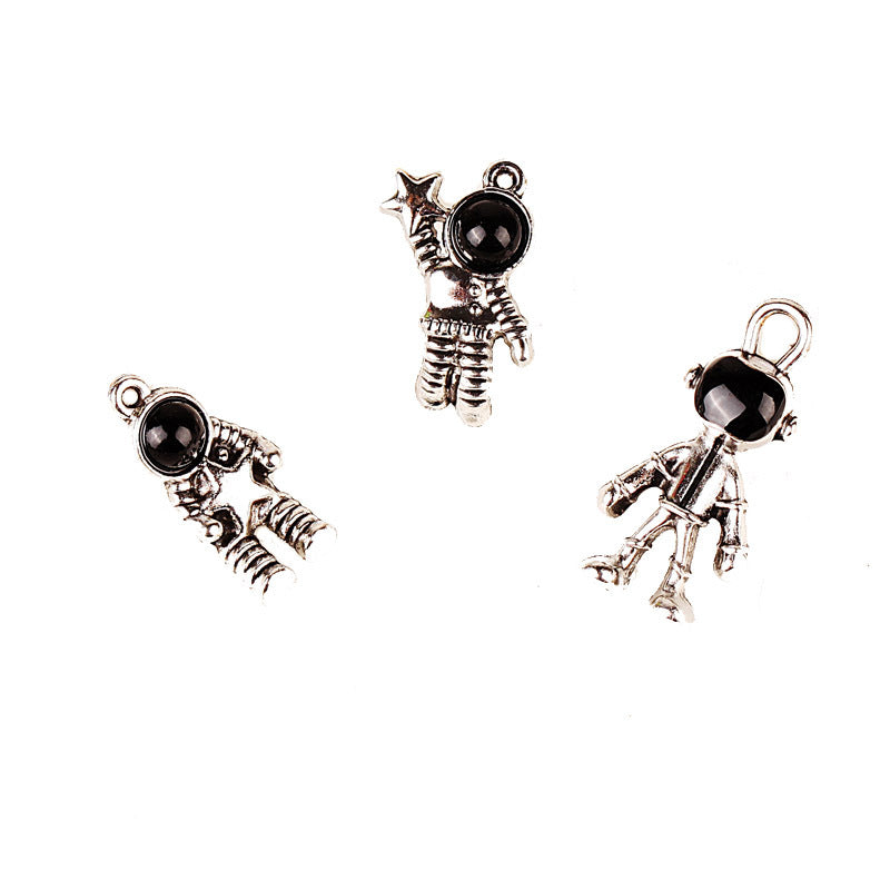 Alloy Astronaut Charm Pendant for Necklace or DIY Jewelry