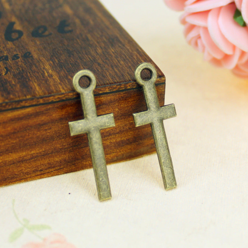 30x11mm Vintage Alloy Cross Charm Pendant