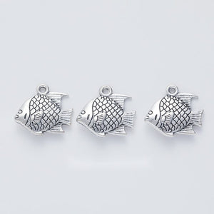 Crosshatched Fish Detailed Metal Charm in 1 Finish
