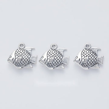 Crosshatched Fish Detailed Metal Charm in 1 Finish