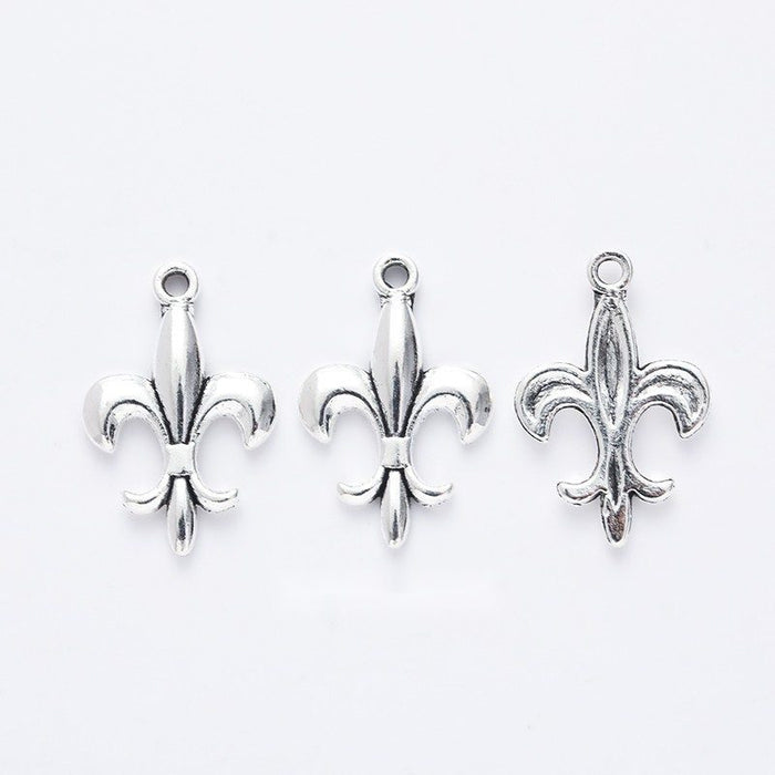 Fleur De Lis Charm in Antique Silver for Jewelry Making