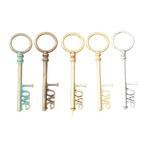 Overview of Love key charms in the available designs and finishes