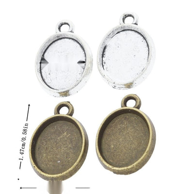Small Oval Cabochon Tray shown on a white background