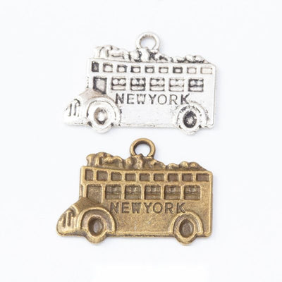 Finish overview of new york double-decker bus metal charm