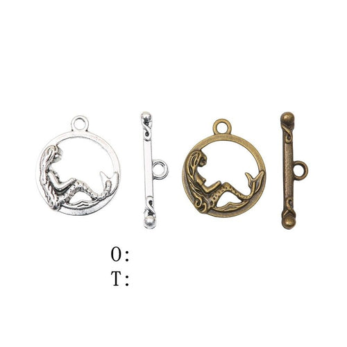 Grouped front views of the horse silhouette round toggle clasp set in available finishes