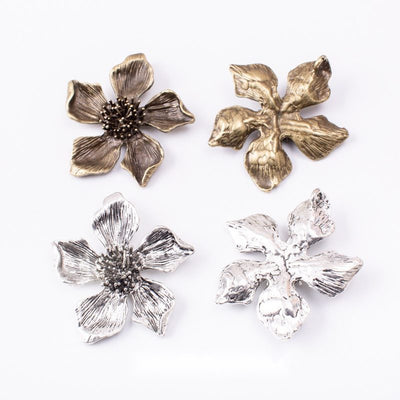 Five Petal Flower metal piece shown in product image 1