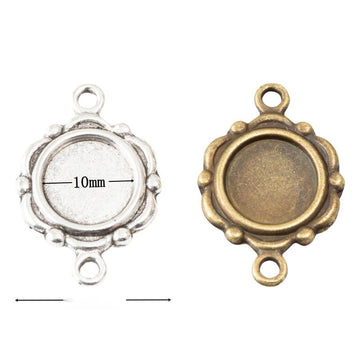 Floral Round Double Loop Cabochon Connector in Two Finishes