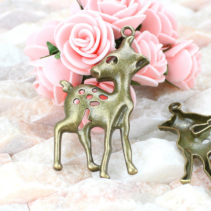 Vintage 3D Deer Alloy Charm Pendant 57x30mm