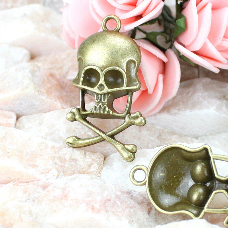 Vintage Alloy Skull Charm Pendant 38x21mm