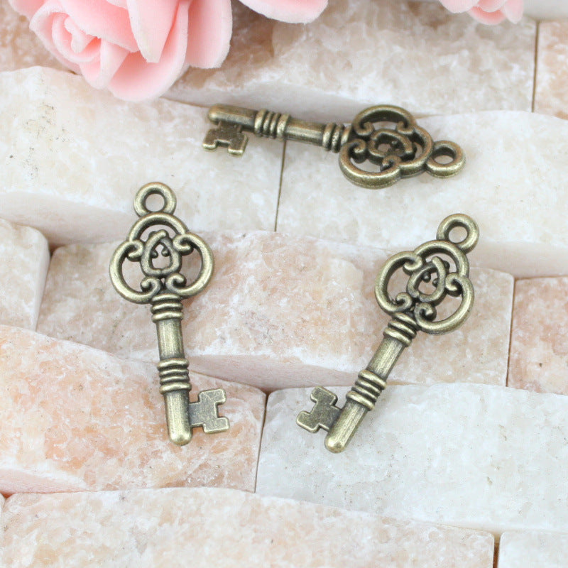 Vintage 28x11mm Double-Sided Alloy Key Charm Pendant