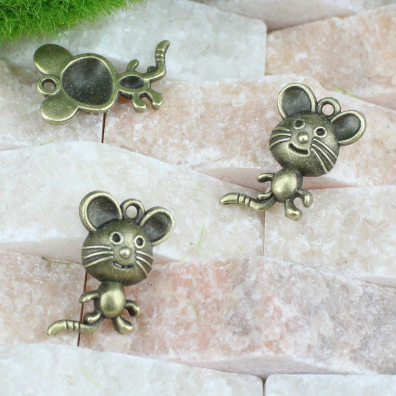 Cute Cartoon Mouse Alloy Charm Pendant 21x14mm