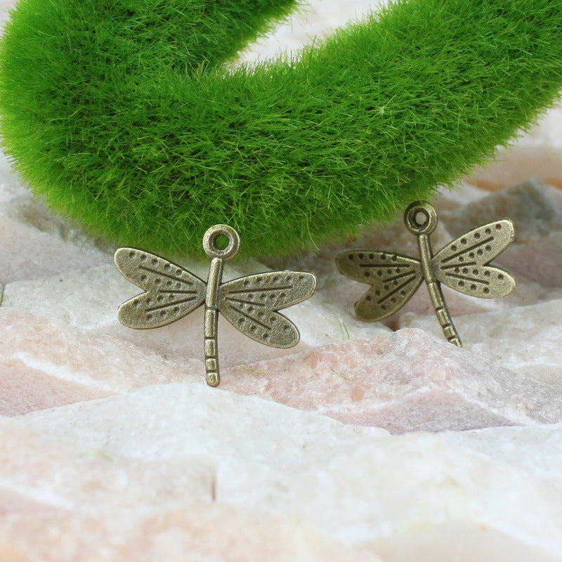Vintage Dragonfly Alloy Charm Pendant 25x19mm