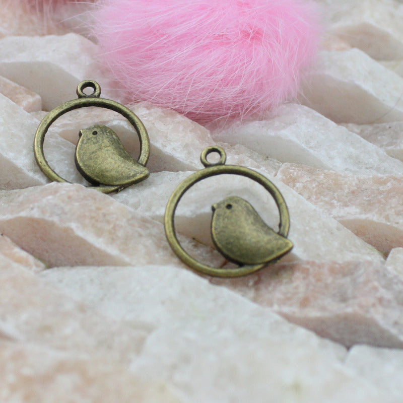 20mm Vintage Bird Circle Alloy Charm Pendant