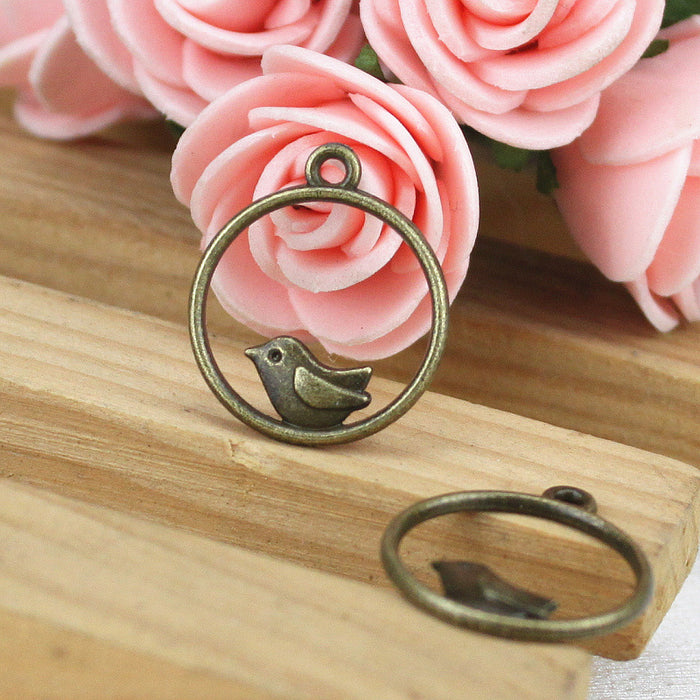 18mm Vintage Bird Circle Alloy Charm Pendant