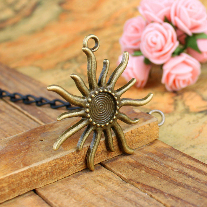 Sun Shaped Round Pendant Trays in Three Metal Finishes