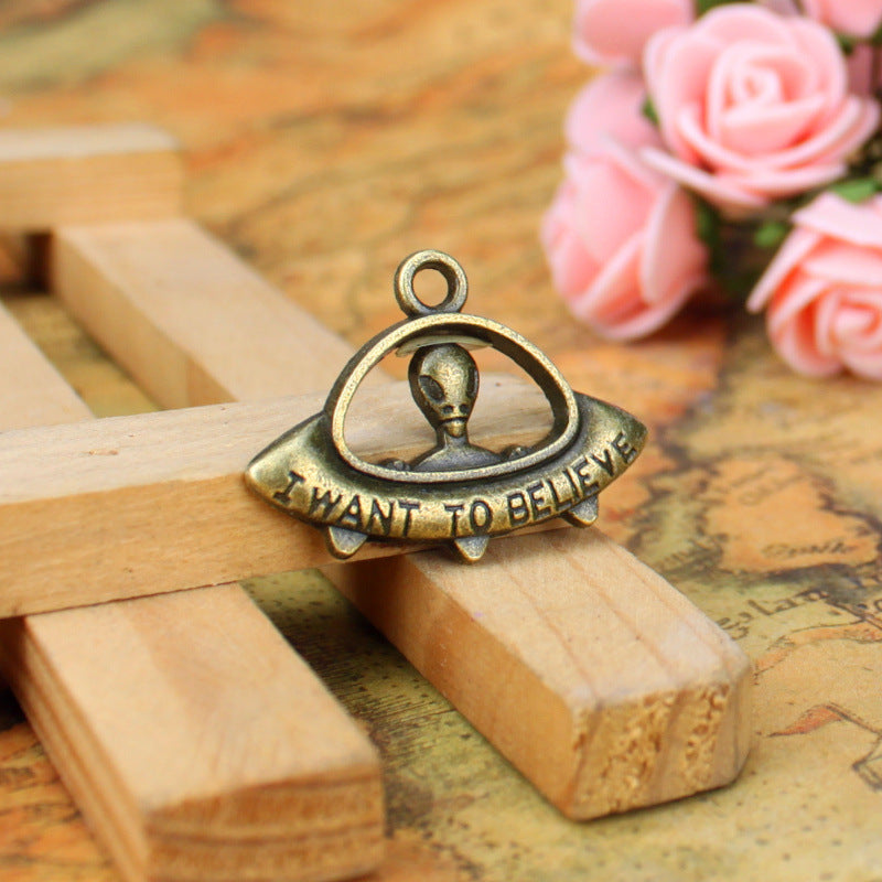 Vintage UFO Alien Alloy Charm Pendant 31x23mm