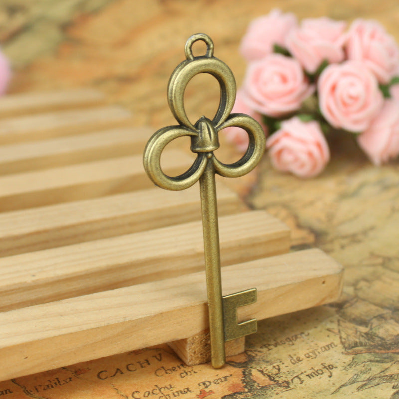 Vintage Skeleton Key Wand Alloy Charm Pendant