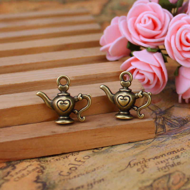 21x19mm Vintage Alloy Heart Flask Charm Pendant