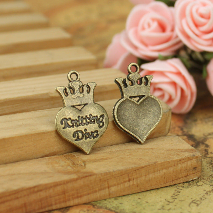 23x16mm Alloy Crown Heart Charm Pendant