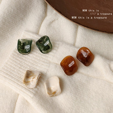 Irregular Stone Like Stud Earrings In Green Brown And Ivory