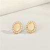 Pearl Oval