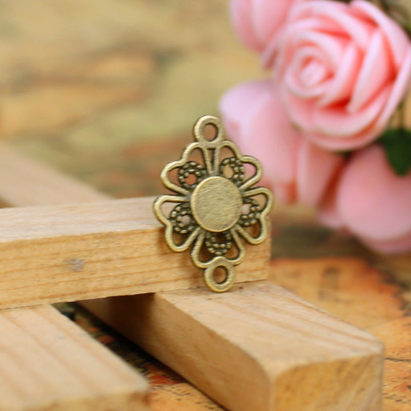 Five-Petal Flower Double-Hole Alloy Connector Charm 20x15mm