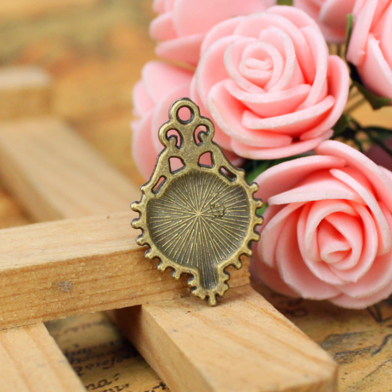 26x18mm Vintage Alloy Bezel Setting Pendant for 10mm Cabochon