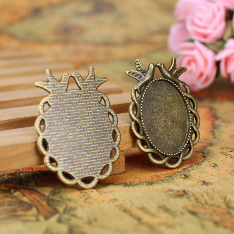 Vintage Double Bird Alloy Bezel Setting Pendant