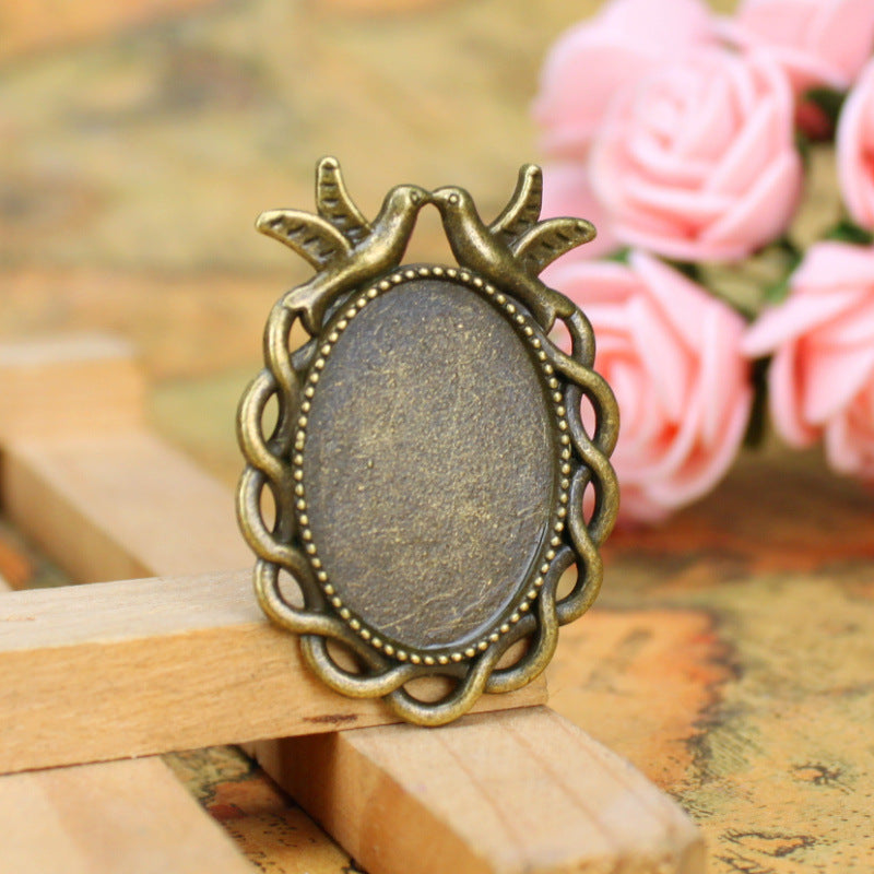 Vintage Double Bird Alloy Bezel Setting Pendant