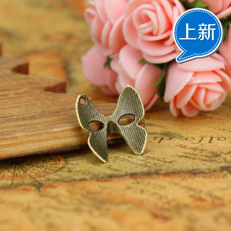 19mm Alloy Butterfly Mask Charm Pendant for Halloween DIY Jewelry