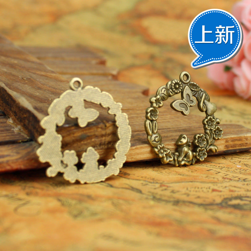33mm Secret Garden Alloy Charm Pendant