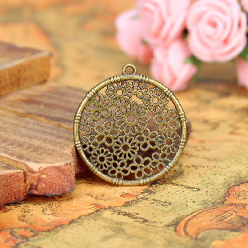 Hollow Flower Circle Alloy Charm Pendant 32mm